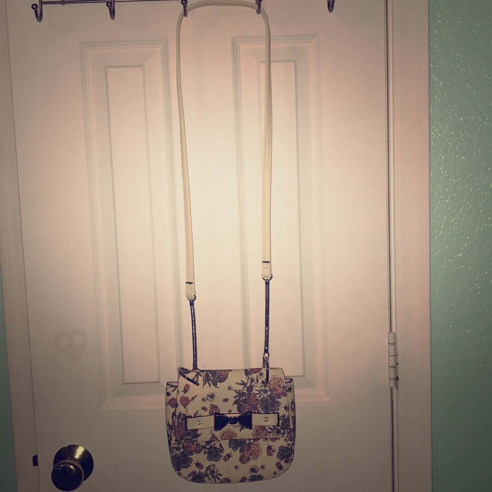 Cute light bag